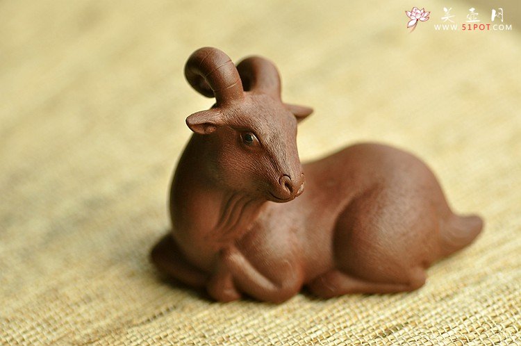 紫砂壶图片：精品拉毛版十二生肖 栩栩如生 做工精细 - 美壶网