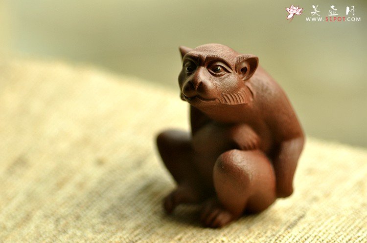 紫砂壶图片：精品拉毛版十二生肖 栩栩如生 做工精细 - 美壶网