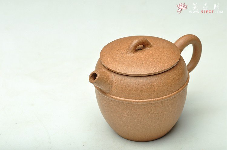 紫砂壶图片：美壶特惠 茶人最爱 实用巨轮系列之段泥小壶之二 仿清巨轮~ - 美壶网