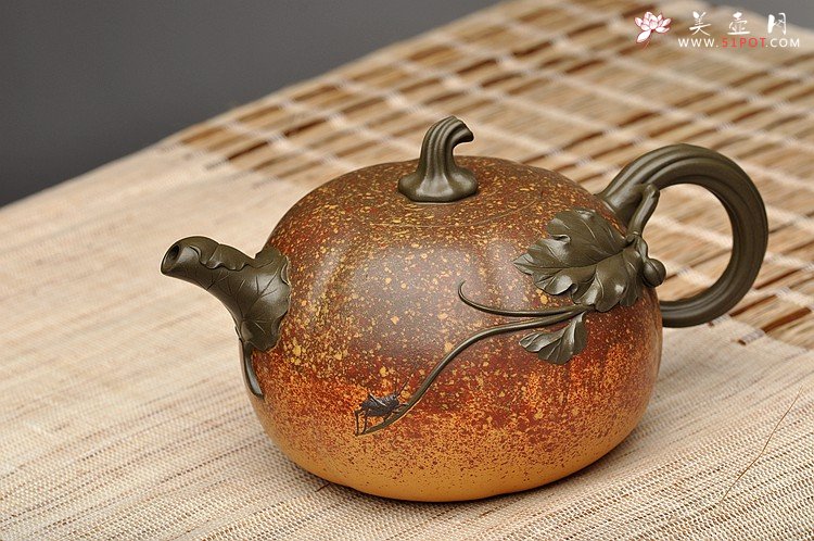 紫砂壶图片：花器实力派  孙伟强张新亚合作 七彩之丰收南瓜 栩栩如生 - 美壶网