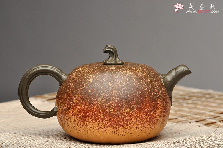 紫砂壶图片：花器实力派  孙伟强张新亚合作 七彩之丰收南瓜 栩栩如生 - 美壶网