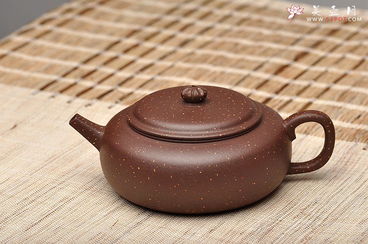 紫砂壶图片：紫泥铺砂 大口适合绿茶 全手葵璧 优美雅致 - 美壶网
