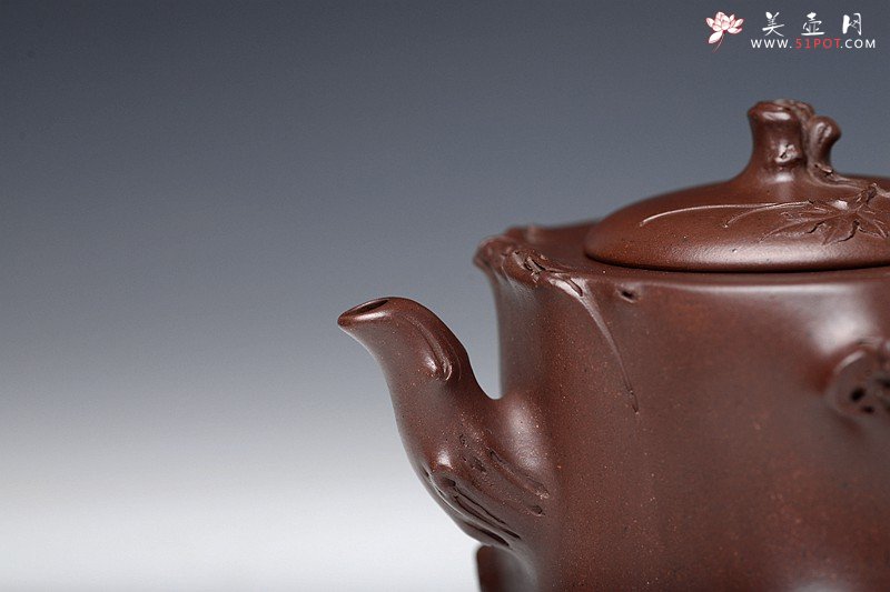 紫砂壶图片：花货典范 灵韵秀雅 全手葡萄桩之万年丰 薄胎精品 - 美壶网