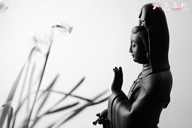 紫砂壶图片：精品雕塑 观音 神态细腻 - 美壶网