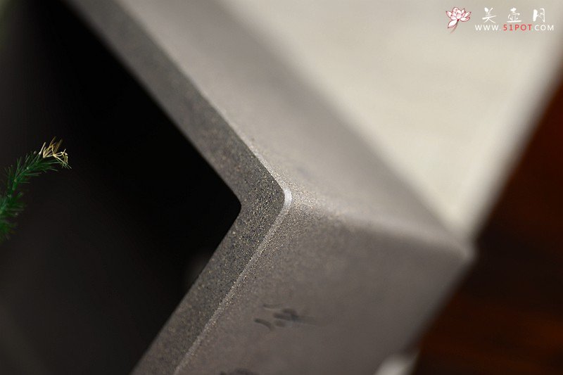 紫砂壶图片：清韵悠长 精工典范 小花盆 文房雅玩 国助和石装饰 - 美壶网