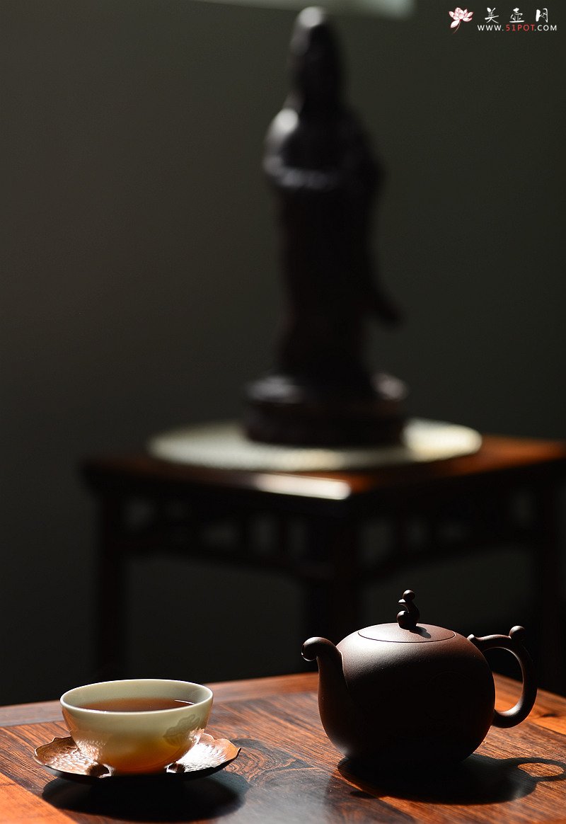 紫砂壶图片：于洪霞甲午年最新原创力作 全手作品‘源’ 韵味十足~ - 美壶网