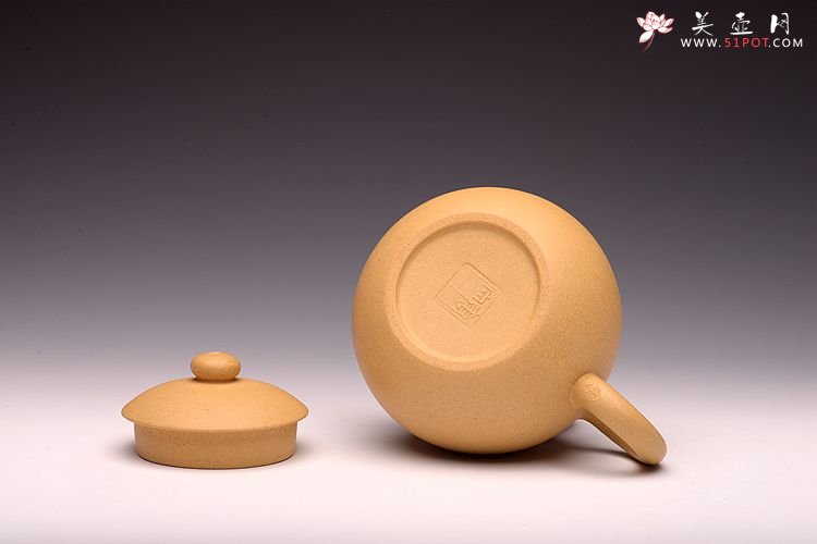 紫砂壶图片：助工之本绿西施 器形周正  - 美壶网