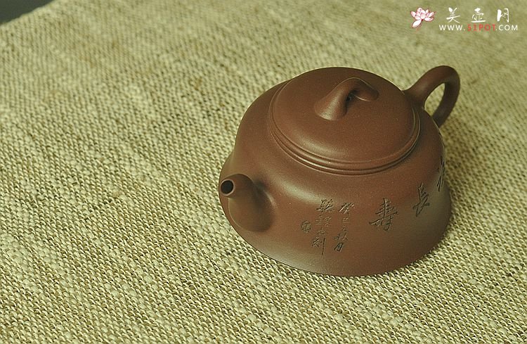 紫砂壶图片：陈进最新力作 温文尔雅 敦厚古朴 全手紫缘 - 美壶网