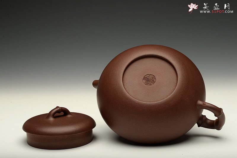 紫砂壶图片：油润底槽青 精品花货  丹竹 敦厚可人 大口实用 - 美壶网