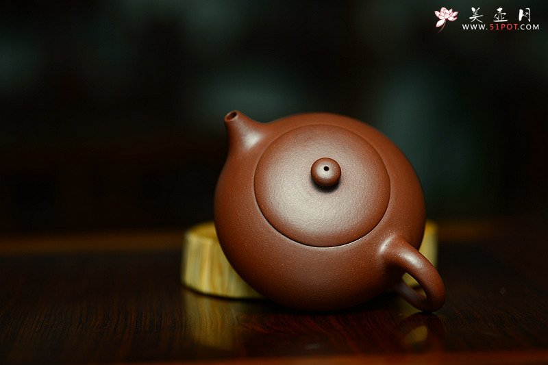 紫砂壶图片：为茶而生 陈腐极品底槽青 全手小福壶 - 美壶网