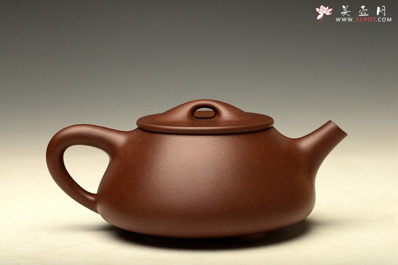 紫砂壶图片：鲍骧经典作品   全手石瓢 舒展大气耐品 - 美壶网