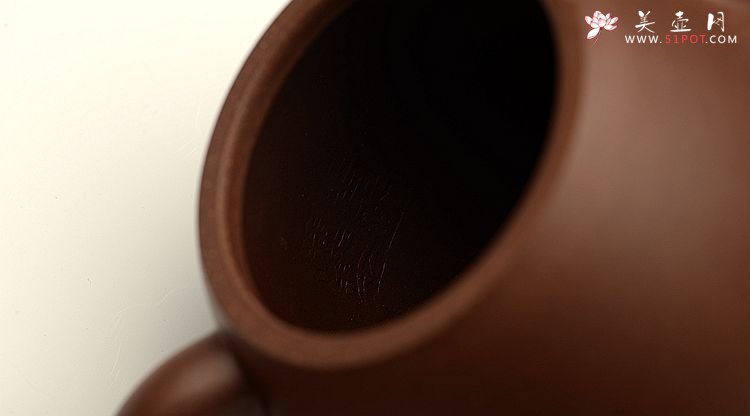 紫砂壶图片：周路健全手新作 挺拔有力 耐品实用  龙蛋壶 - 美壶网