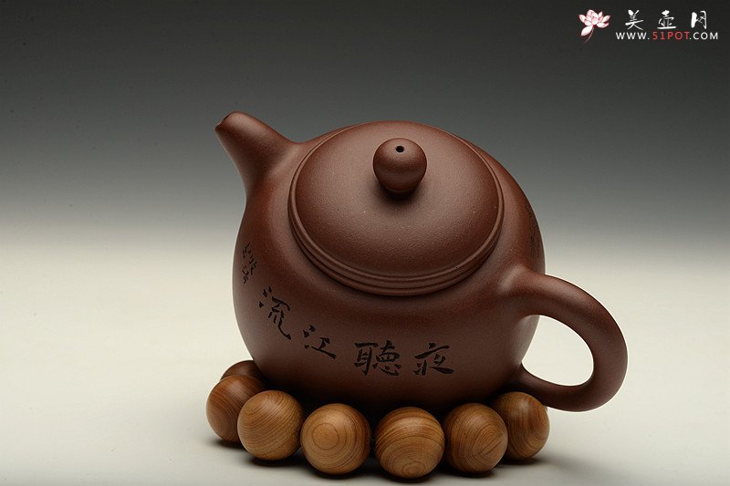 紫砂壶图片：最适茶器形 全手匏尊 敦厚饱满 刻绘精致 - 美壶网