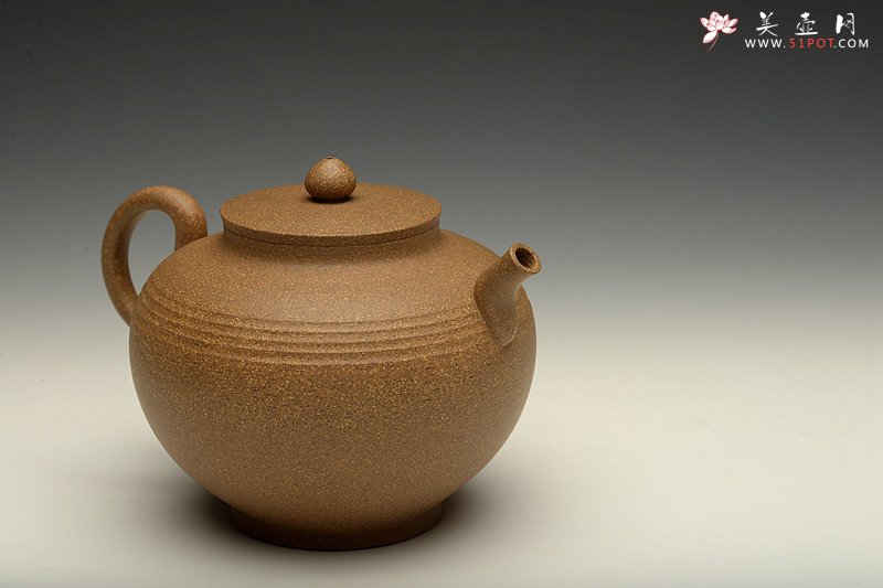 紫砂壶图片：独特韵味 古色古香 于洪霞新作 全手汉韵 饱满俊雅 - 美壶网