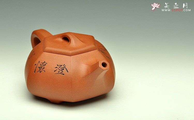 紫砂壶图片：线条流畅 挺拔有力  六方石瓢  实用佳品 - 美壶网