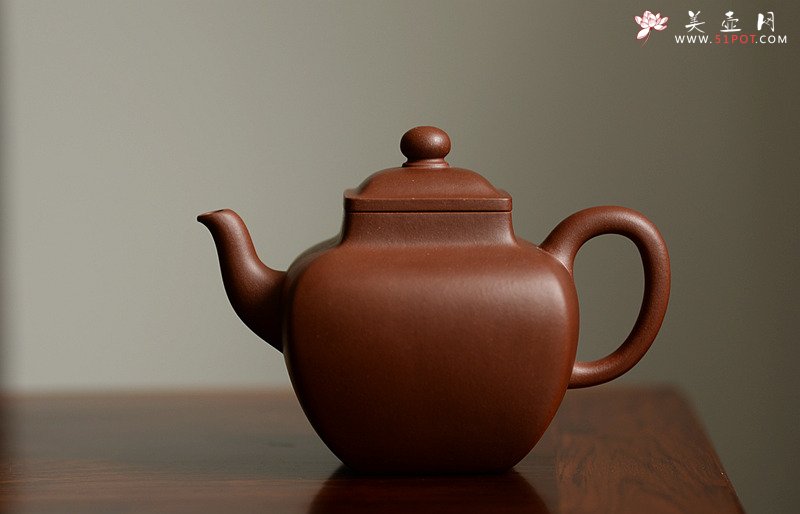 紫砂壶图片：许学军最新力作 浑方寓圆 挺拔大气 全手方韵 - 美壶网