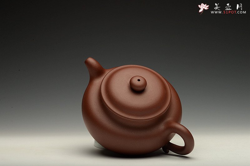 紫砂壶图片：传统器形 端庄大方  纯净黄龙山底槽青 全手仿古 - 美壶网