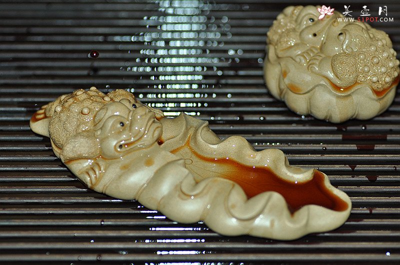 紫砂壶图片：优质段泥 做工精致 和和美美  镇纸or笔架or茶宠 - 美壶网