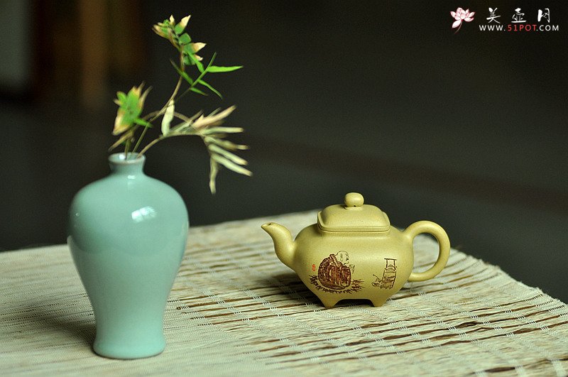 紫砂壶图片：文气小壶 器形端庄周正 本绿小传炉 - 美壶网