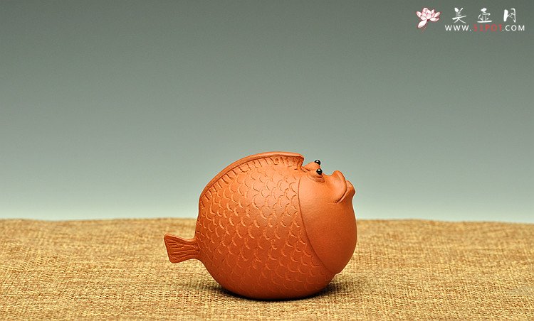 紫砂壶图片：全手茶宠 文房水注 年年有余   - 美壶网