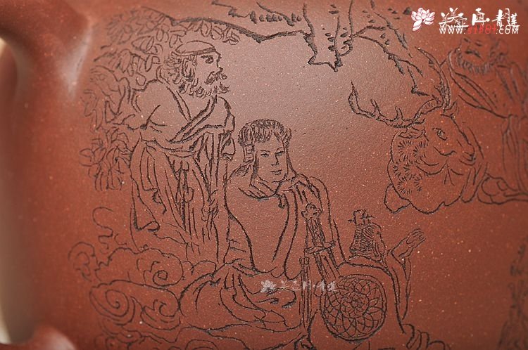 紫砂壶图片：造型简洁大方  刻绘生动逼真  全手明泉  - 美壶网