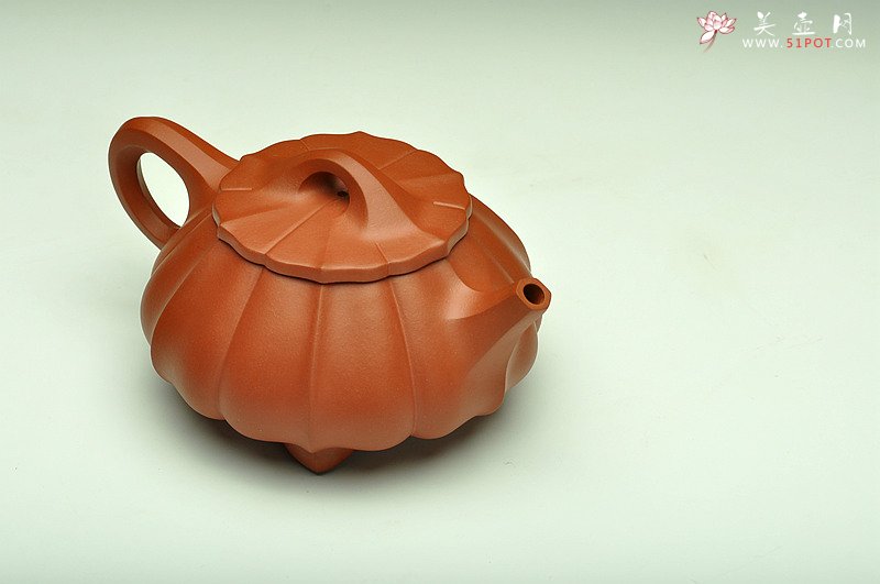 紫砂壶图片：纹理清晰 大品筋纹石瓢 - 美壶网