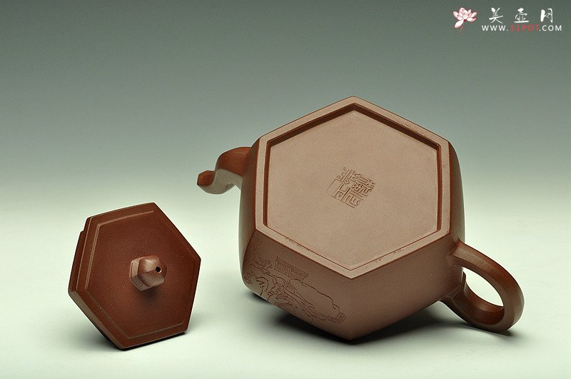 紫砂壶图片：强强联合 陈宏林精心装饰 飘逸灵动 全手大逸公六方 - 美壶网