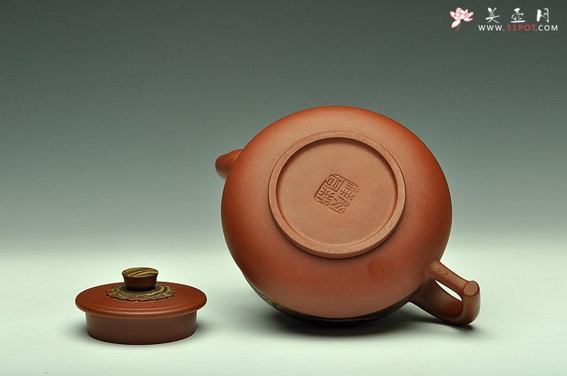 紫砂壶图片：国工闵祥君作品 习习清风引碧云 通透绞泥 全手碧云 古韵十足 - 美壶网