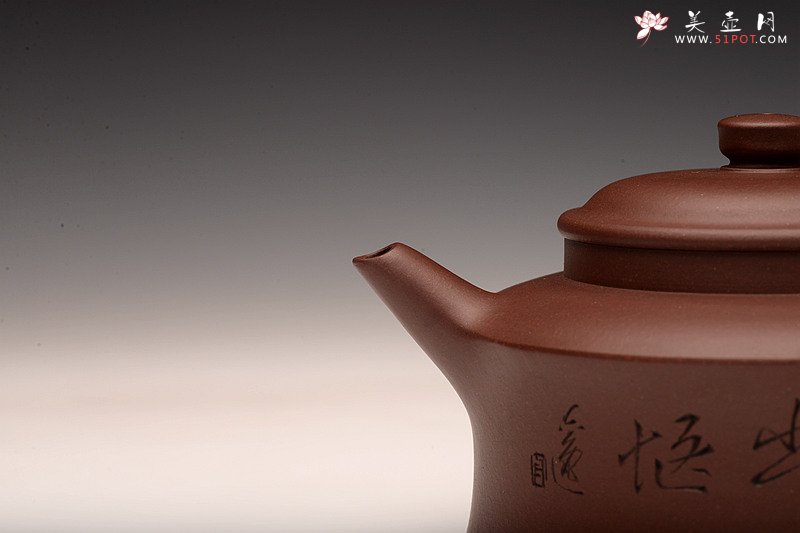 紫砂壶图片：强强联合 曲峰经典作品  全手玉龙禅锺 陆轶舟装饰 - 美壶网