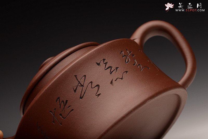 紫砂壶图片：强强联合 曲峰经典作品  全手玉龙禅锺 陆轶舟装饰 - 美壶网
