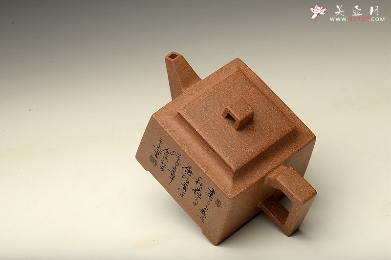 紫砂壶图片：精品老段 古韵十足 挺拔刚劲 全手镶片 中正壶 - 美壶网