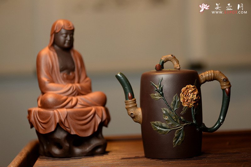 紫砂壶图片：那些花儿之月季花~ 精品重器 大美无言o(∩_∩)o  - 美壶网