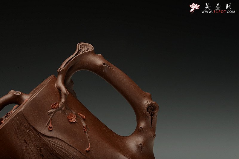 紫砂壶图片：单志萍甲午力作 铮铮铁骨 全手精品 傲雪红梅套组 挺拔俊秀 - 美壶网