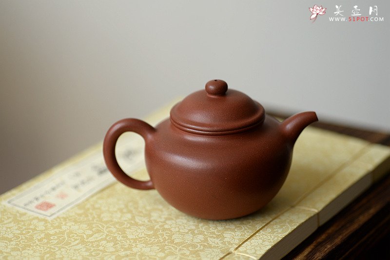 紫砂壶图片：鸿渝山房摹古之留佩莲子 娇小可人 美壶特惠 - 美壶网