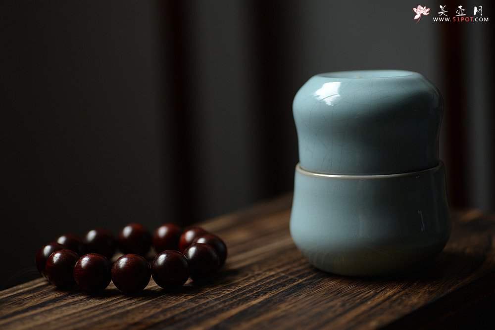 紫砂壶图片：正宗汝州汝瓷  烧出天空的颜色o(∩_∩)o  手工圆融杯 香插 完美支钉烧 - 美壶网