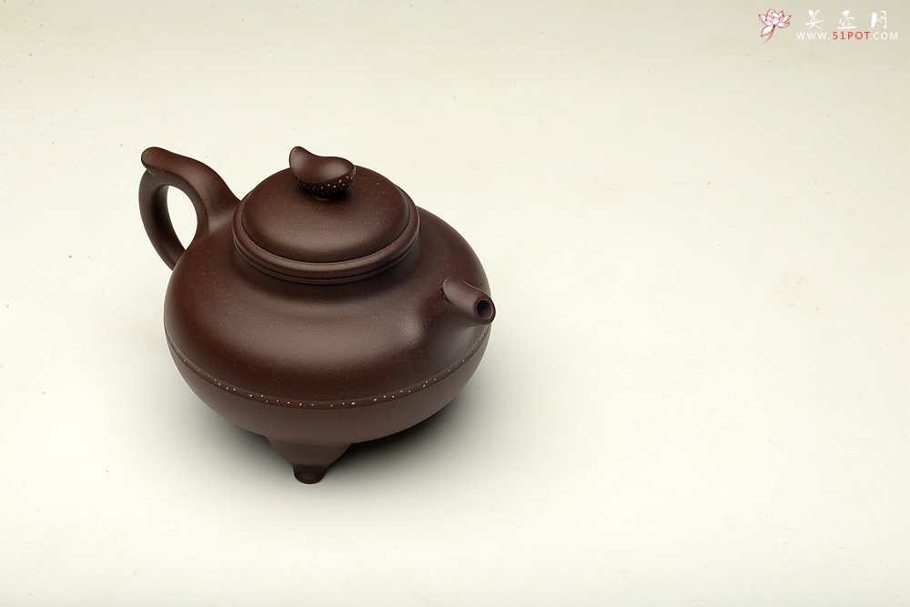 紫砂壶图片：于洪霞新作 造型新颖  全手凤鸣 寓意吉祥 - 美壶网