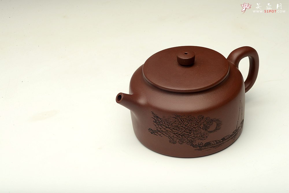 紫砂壶图片：四号井的底槽青 全手桑扁 刻绘老辣  爱不释手 - 美壶网