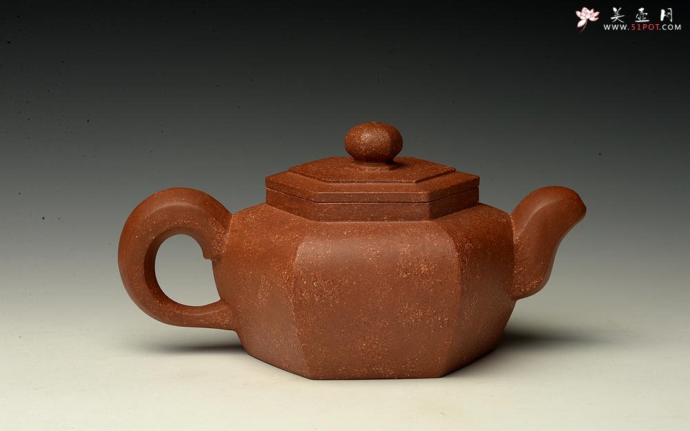 紫砂壶图片：陈进全手近作 沉稳大气  道洪风格之六方紫锤 - 美壶网