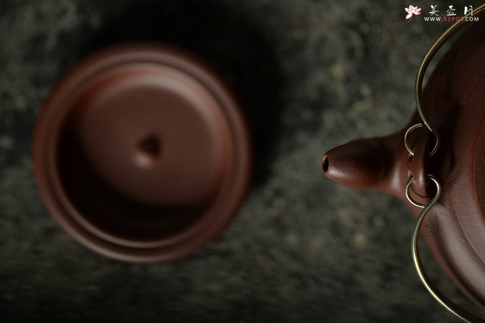 紫砂壶图片：器形稳重 全手蛋包 - 美壶网