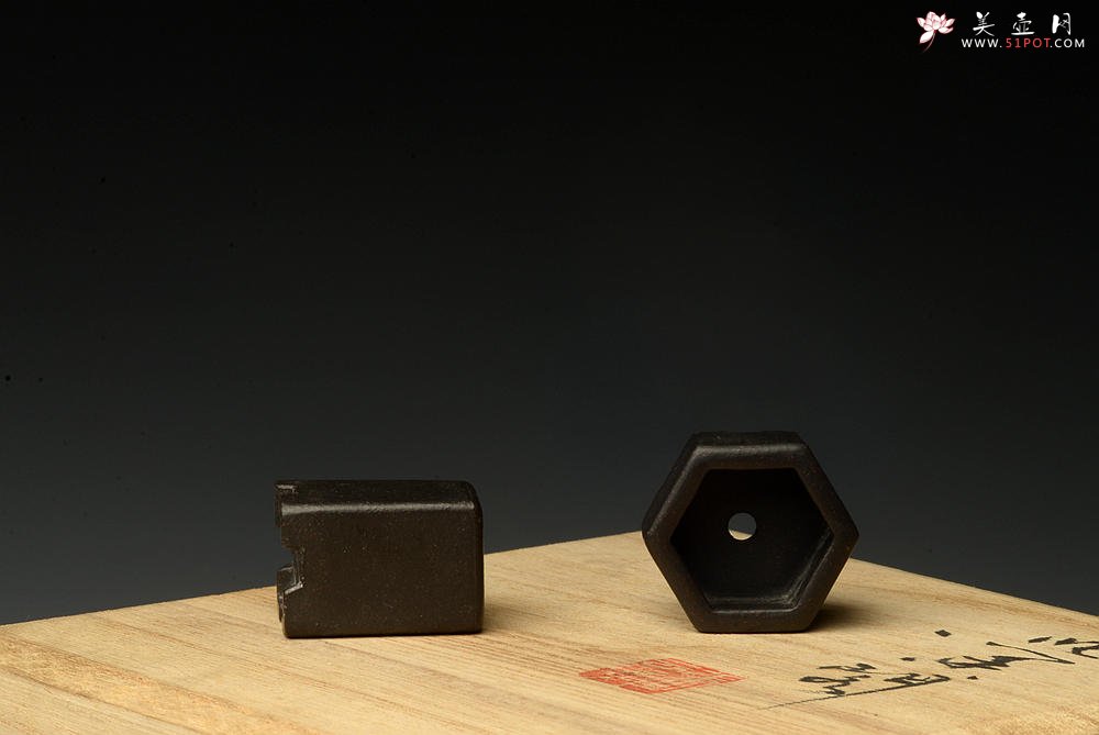 紫砂壶图片：张秋平全手微型花盆 漂亮好玩 - 美壶网