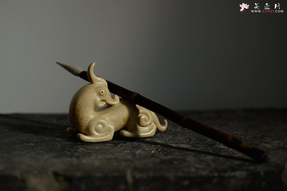 紫砂壶图片：战国时期青铜器 茶宠/镇纸/摆件/笔架  - 美壶网