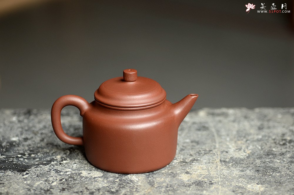紫砂壶图片：美壶特惠 俞欣荣新作 挺拔俊秀 优质底槽青之高德中 实用精品 - 美壶网