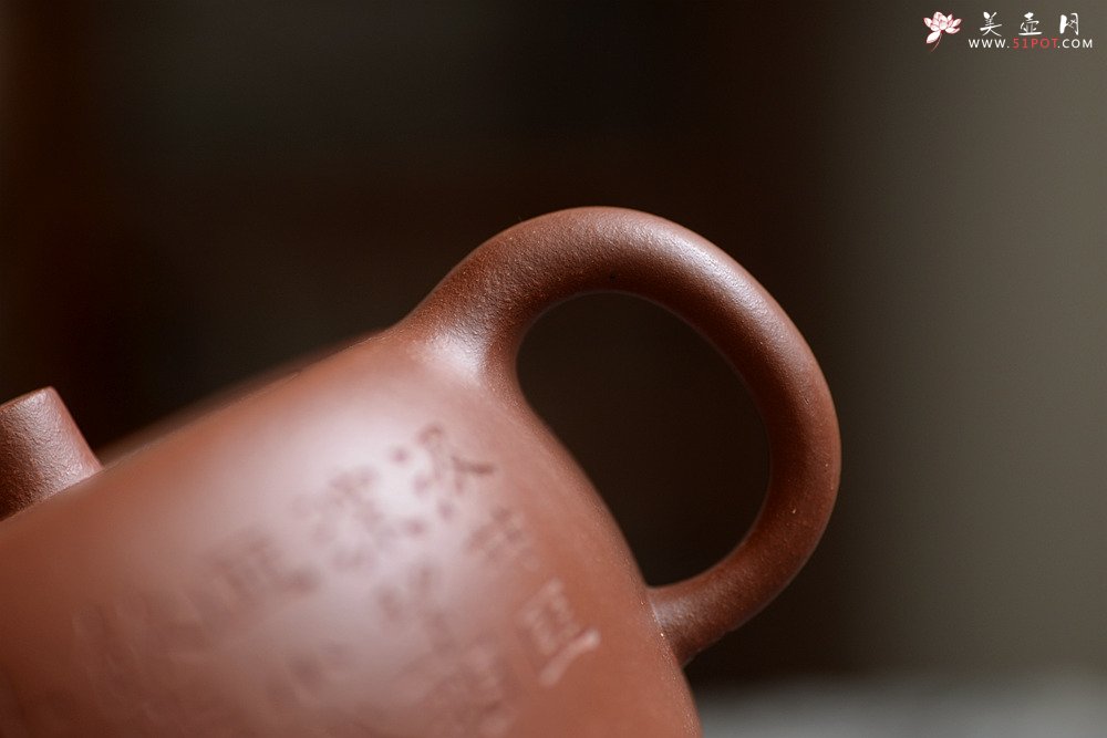 紫砂壶图片：施梦佳近作  全手曼生井栏 文气古朴 - 美壶网
