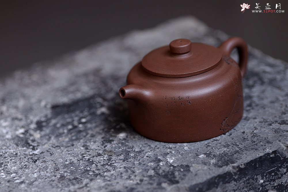 紫砂壶图片：传统实用器形  全手井栏 - 美壶网