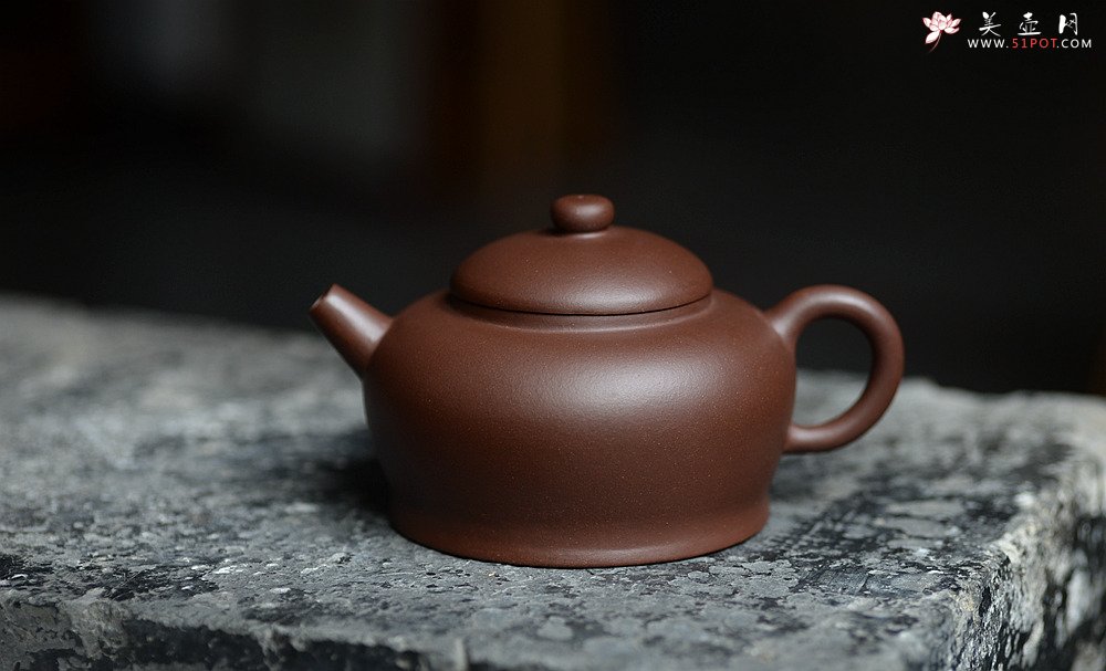 紫砂壶图片：张智耀新作 敦厚稳重 传统实用 全手融月 - 美壶网