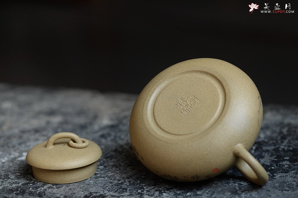 紫砂壶图片：鱼乐人亦乐,泉清心共清 全手葫芦 - 美壶网