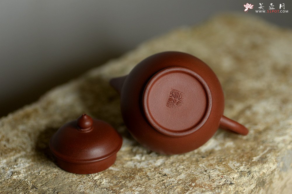 紫砂壶图片：美壶特惠 茶人最爱 实用文气小壶 摹古红梨~ - 美壶网