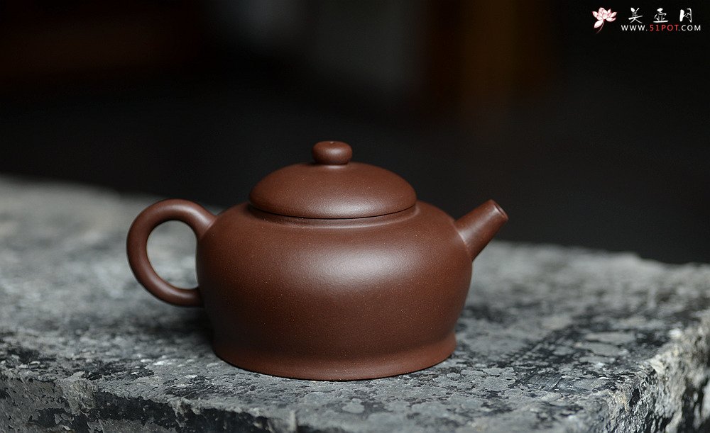 紫砂壶图片：张智耀新作 敦厚稳重 传统实用 全手融月 - 美壶网