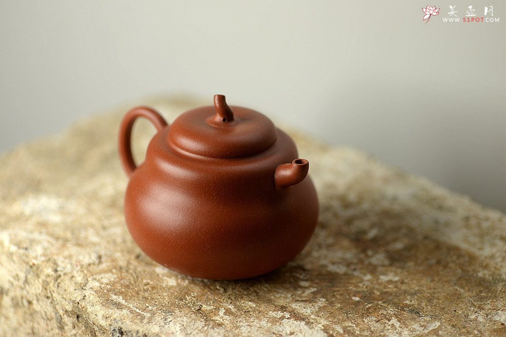 紫砂壶图片：瞿斌原创作品 曼妙 古拙有趣 乾坤葫芦 优质金降坡 - 美壶网