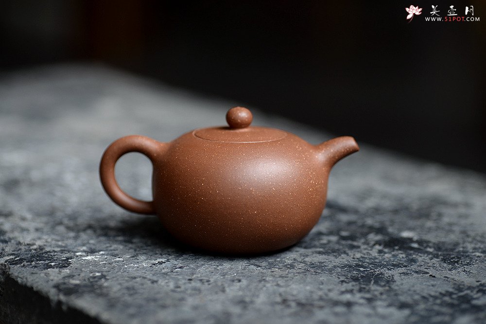 紫砂壶图片：美壶特惠  原矿段泥 玉成窑一粒珠 小巧可人 赏玩皆宜 - 美壶网